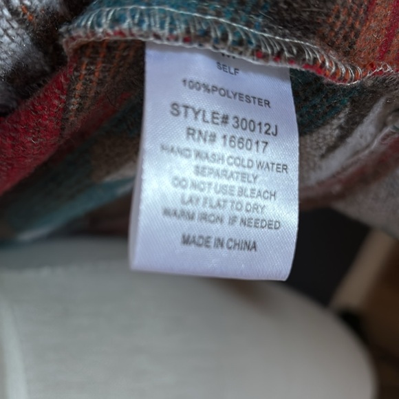 BLUE B Soft Comfy Lightweight Aztec Pattern Jacket - Picture 4 of 6